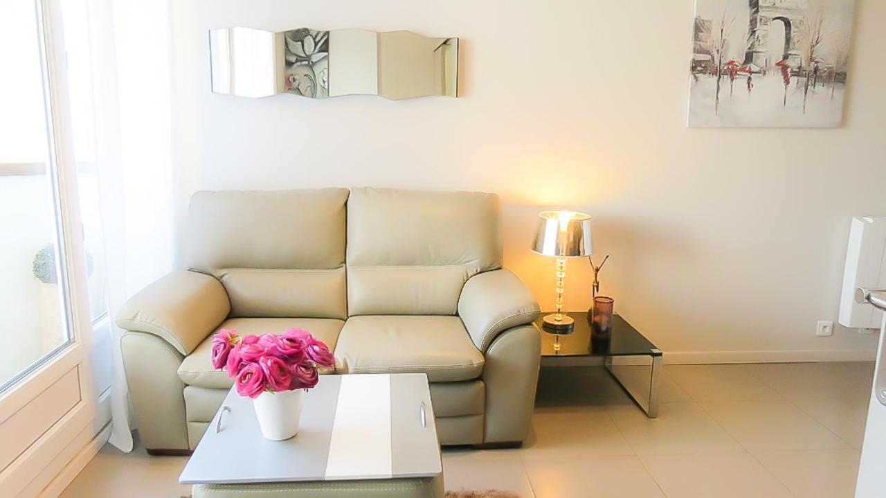Cabourg, Cosy Appartement Avec Balcon + Parking Prive Exterior foto